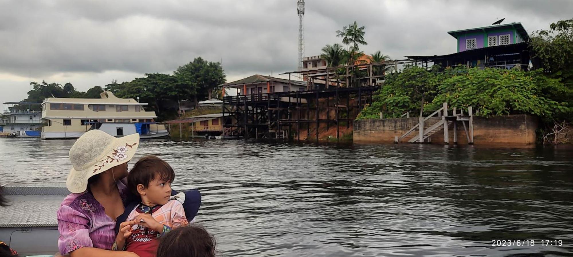 El Dorado Pousada Lägenhet Barcelos Exteriör bild